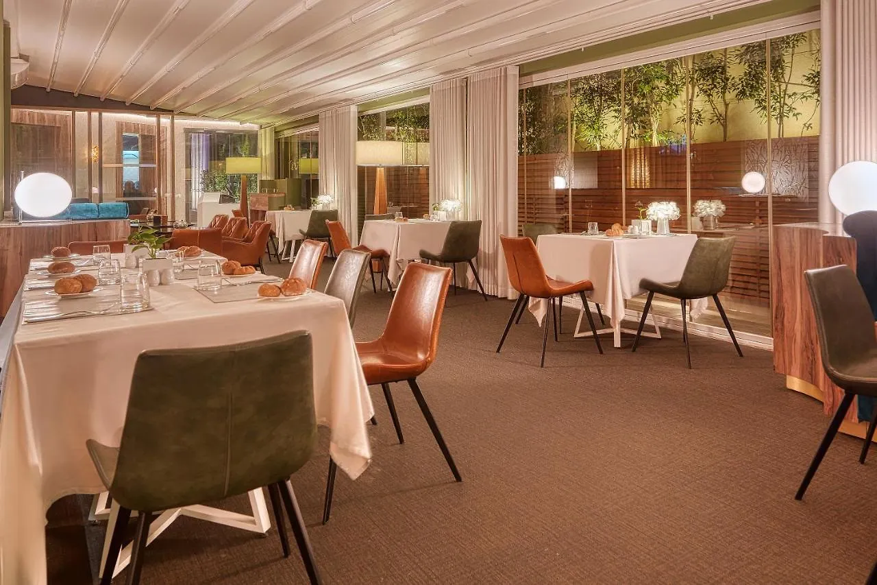 Adam Hotel Suites チュニス 5*,