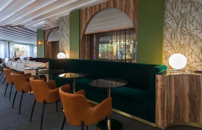 Adam Hotel Suites チュニス